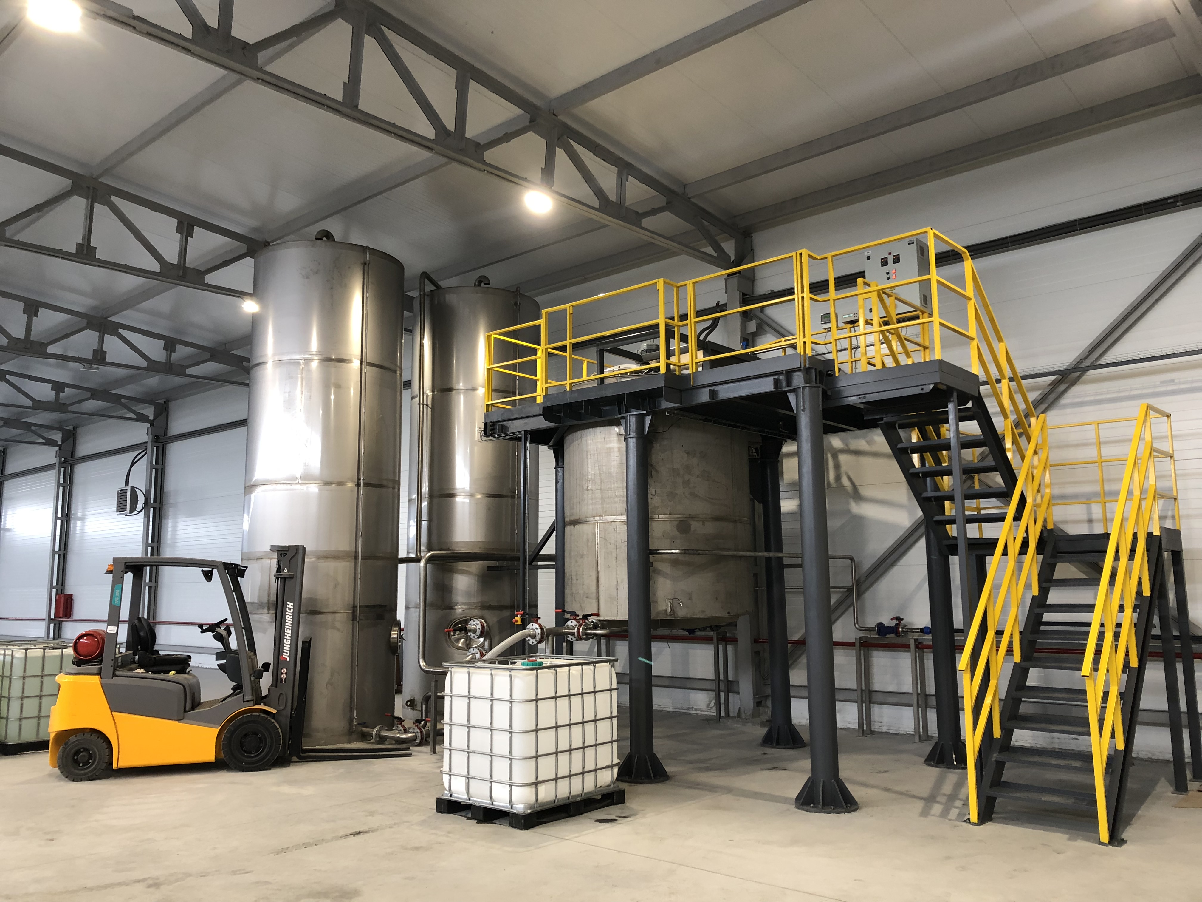 Швейцарская компания Sika открыла в России 10-й завод по производству материалов строительной химии